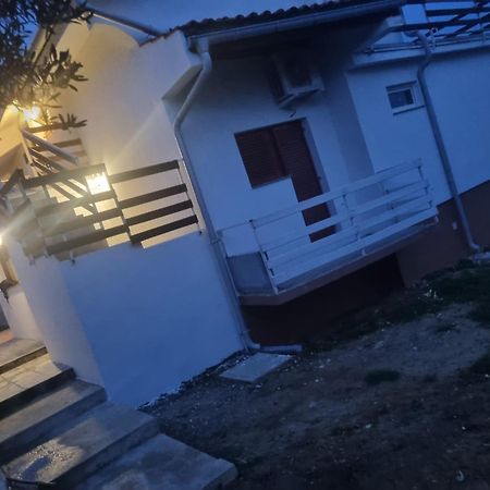 Apartmani Rab - Adrijana & Aleksandra Banjol 외부 사진