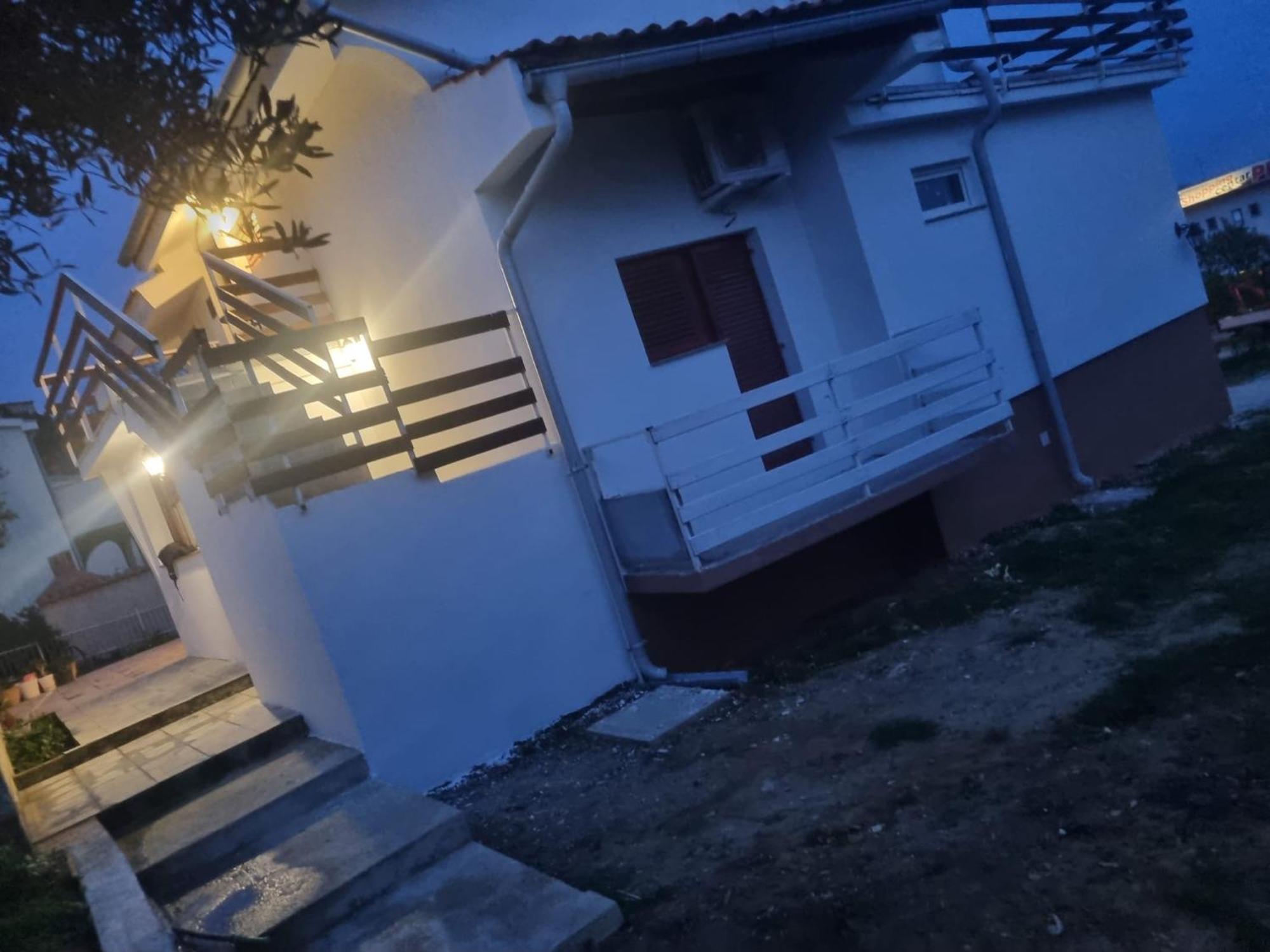 Apartmani Rab - Adrijana & Aleksandra Banjol 외부 사진