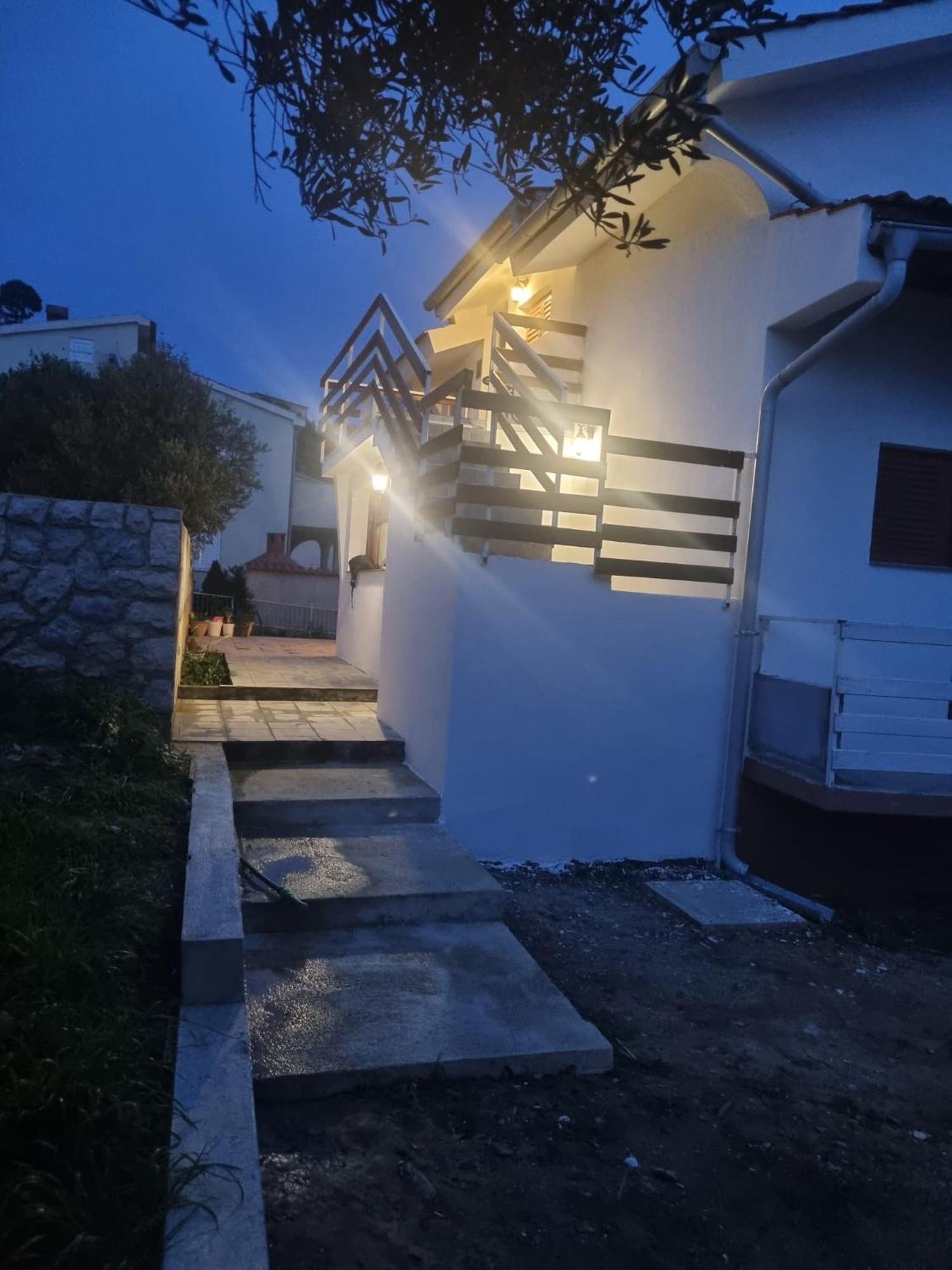 Apartmani Rab - Adrijana & Aleksandra Banjol 외부 사진